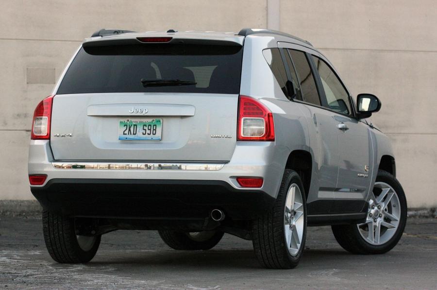 Jeep Compass 2011 года  (фото 74 из 97)